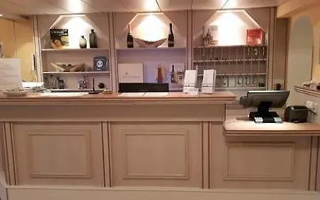 Hotel Domizil 3*